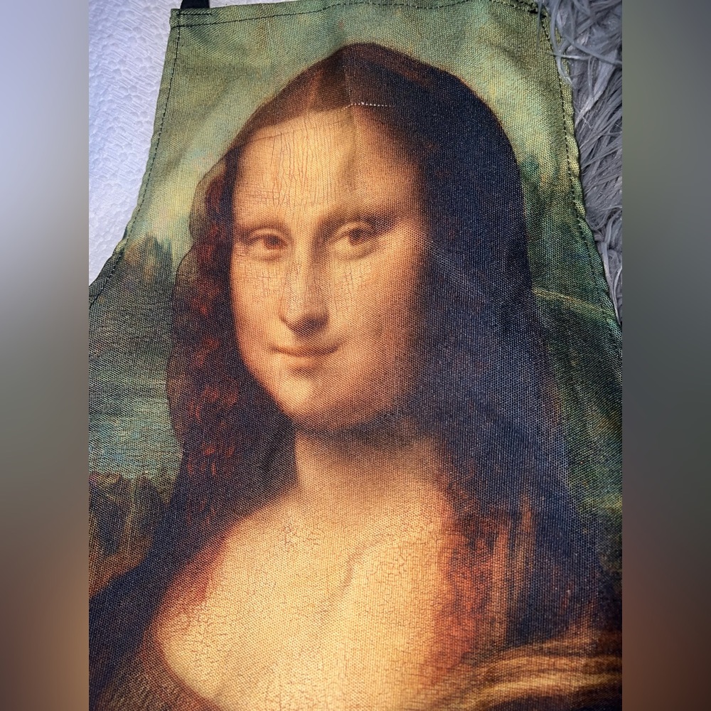 Mona Lisa Apron